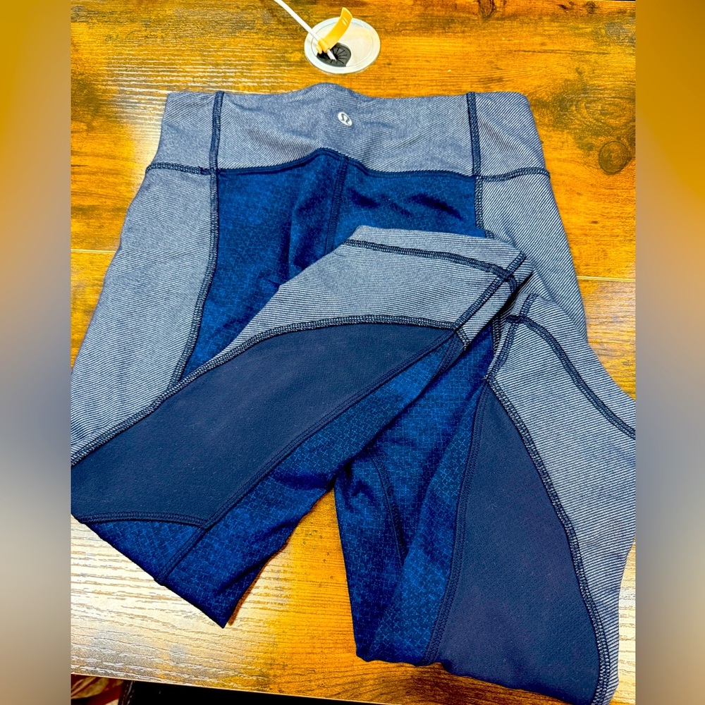 Lululemon Asymmetrical Capri size 4